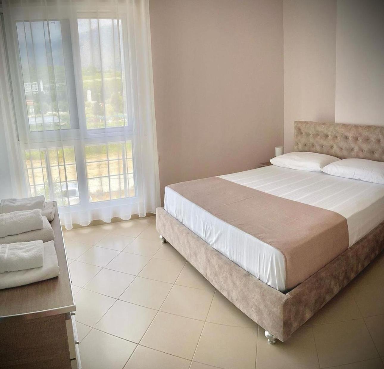 Endy Apartaments Orikum Ngoại thất bức ảnh