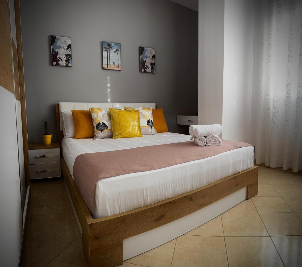 Endy Apartaments Orikum Ngoại thất bức ảnh